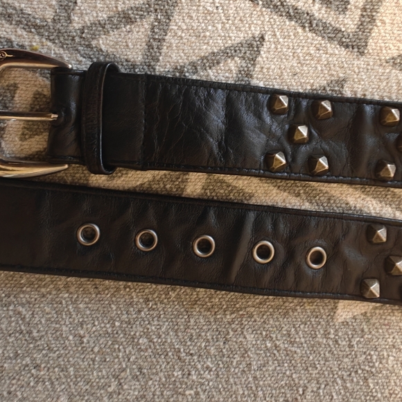 VTG Harley-Davidson black leather belt Pyramid studs silver-tone Buckle 36" Long - Picture 3 of 6